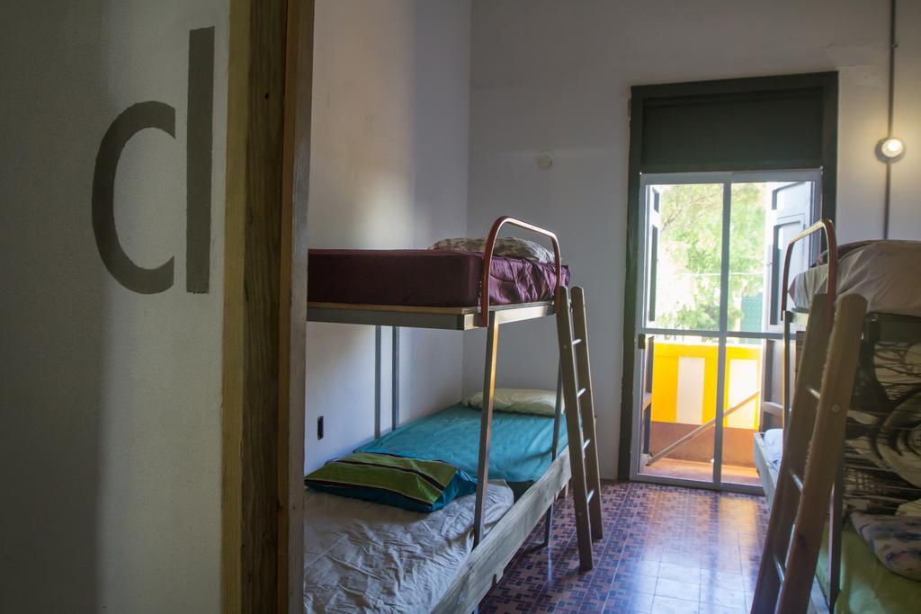 Base Hostel Old Сан-Хуан Номер фото